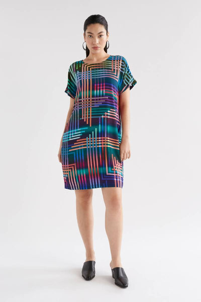 Elk the Label Eryn Dress in Navy Ligheten Print