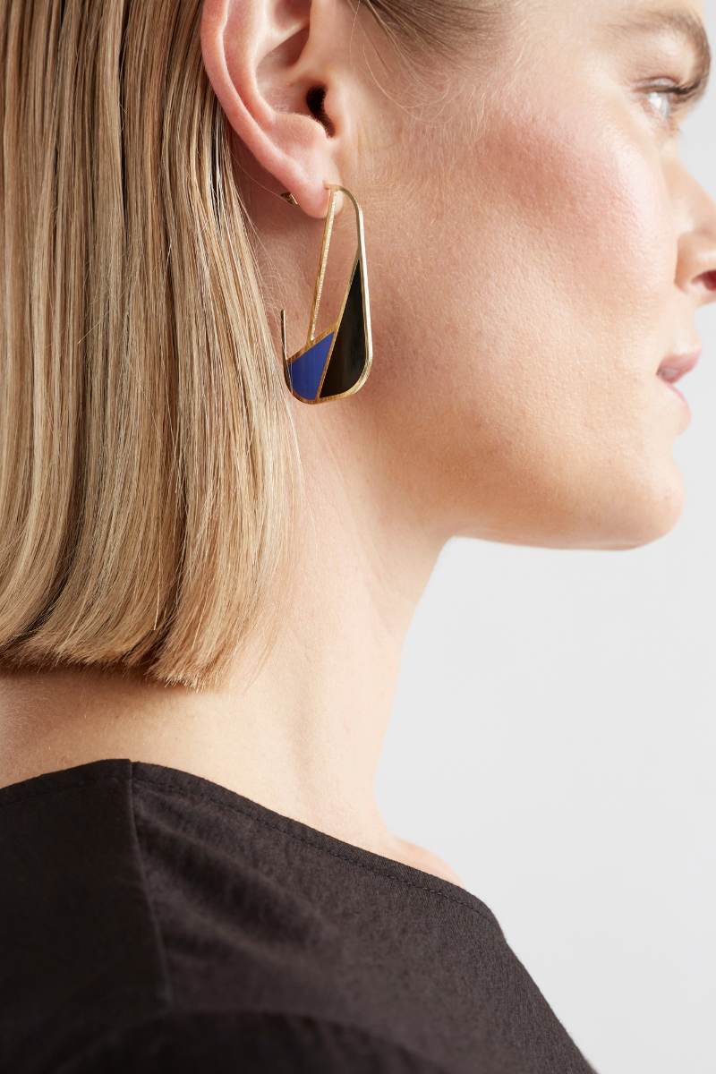 Elk The Label Mond Hoop Earrings in Gold on model