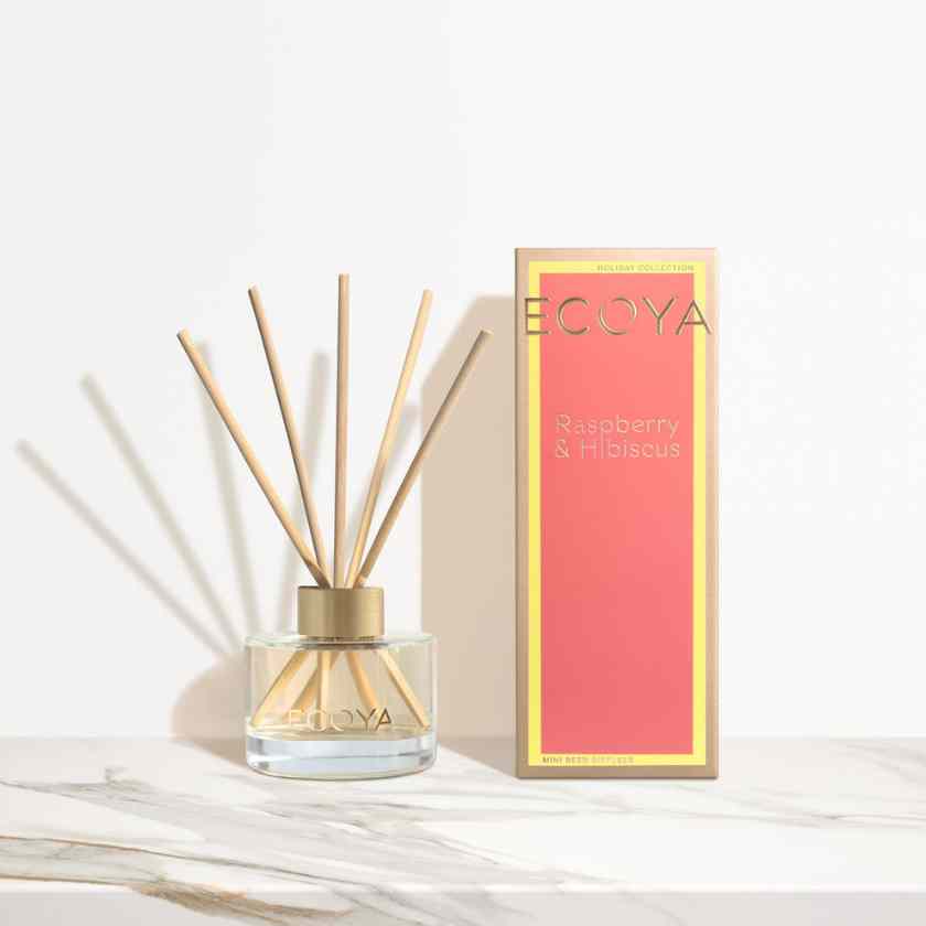 Raspberry and hibiscus mini diffuser from Ecoya's Holiday collection