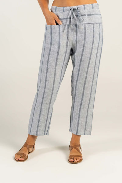 7/8 length drawstring pants in a grey/bluish colour