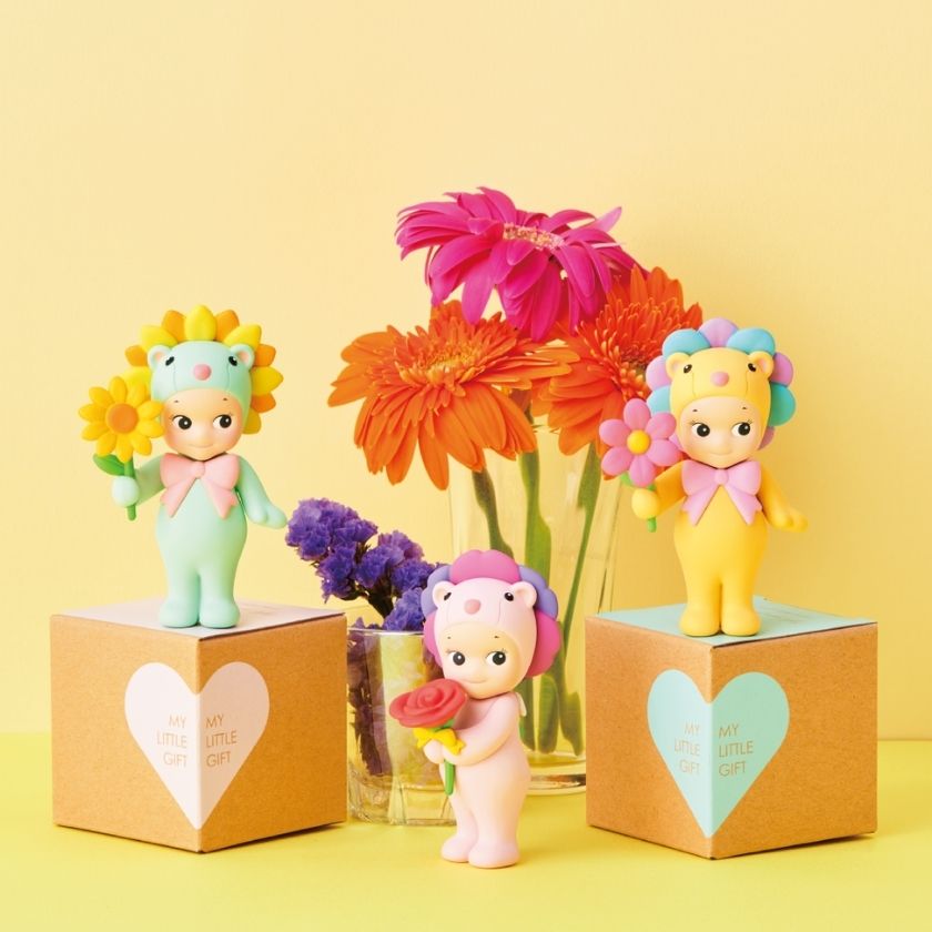 Sonny Angel - Flower Gift Series | Zebra Finch Style