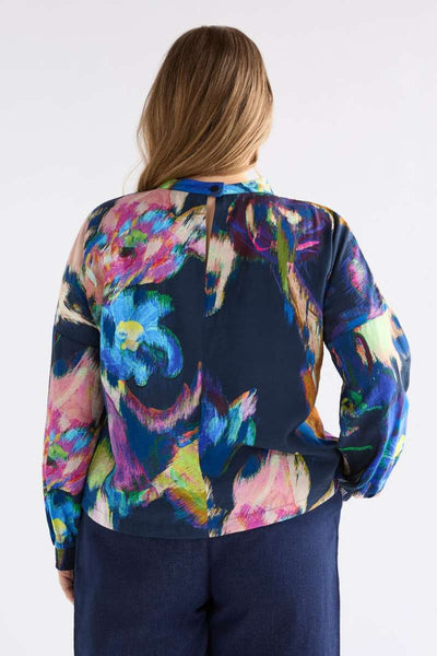 Elk the Label Moda Turtle Neck Top in Vaara Print